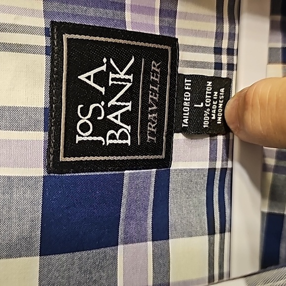 Jos A Bank Full Buttondown Front Plaid Shirt - Picture 2 of 4